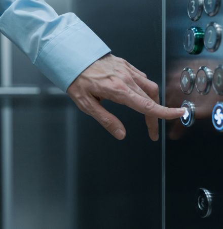 Products and Services - Controller gear elevator